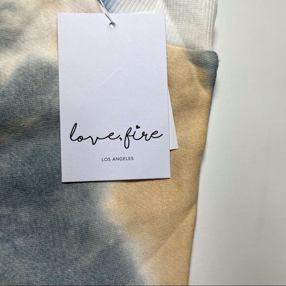 Nwt Love, Fire Crewneck Pullover Sweatshirt - Picture 12 of 14